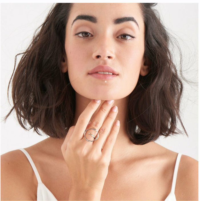 ANIA HAIE- Twist Circle Adjustable Ring