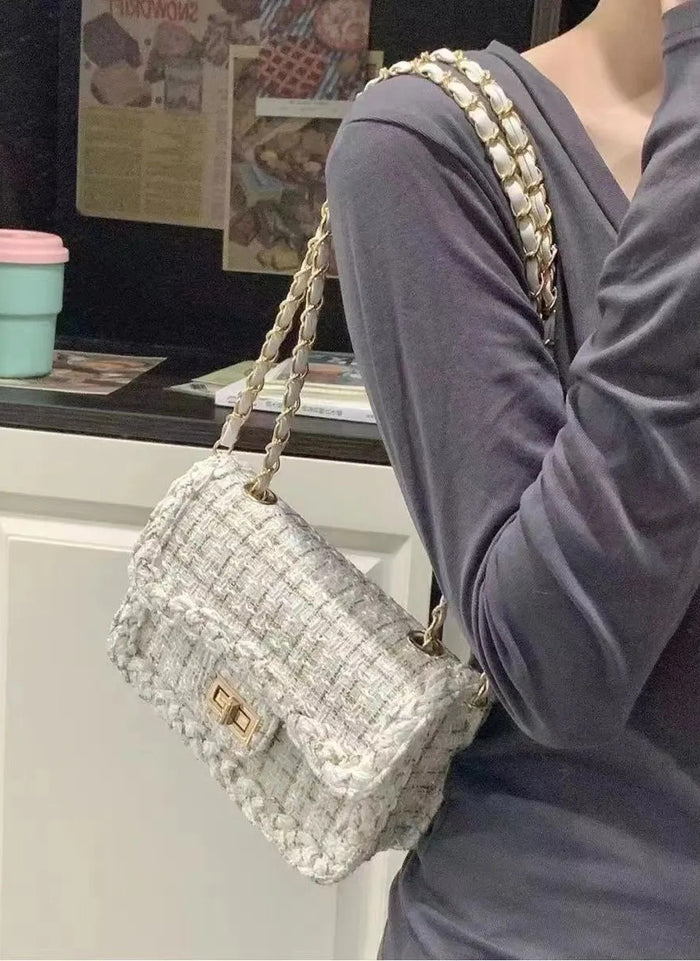 CL1501 - Woolen Chain Small Square Bag