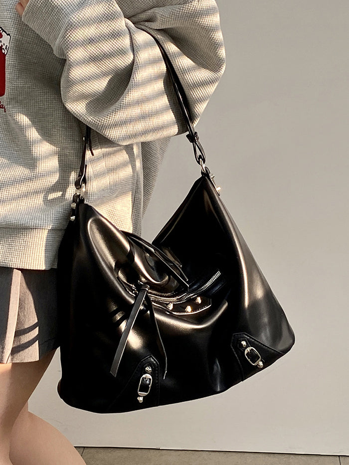 CL1516 - Retro Punk Crossbody Bag