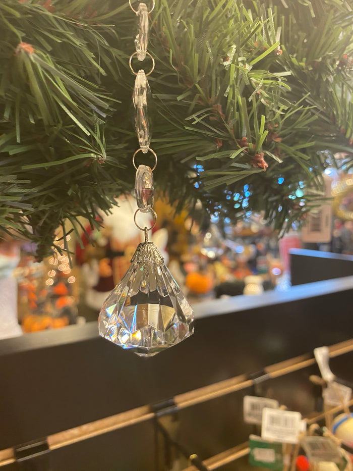 ICE DROP GARLAND by Kissing Krystal 37”