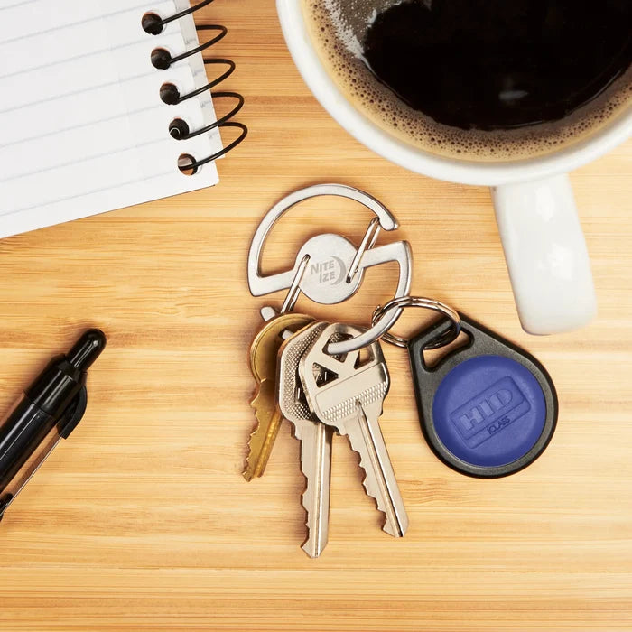 Medallion™ Key Carabiner