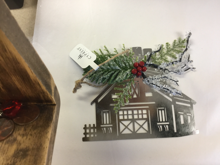 METAL BARN - Ornament